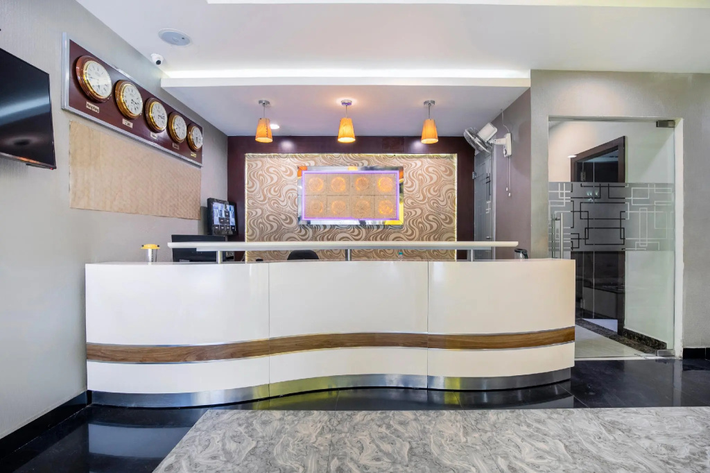 Apple valley inn