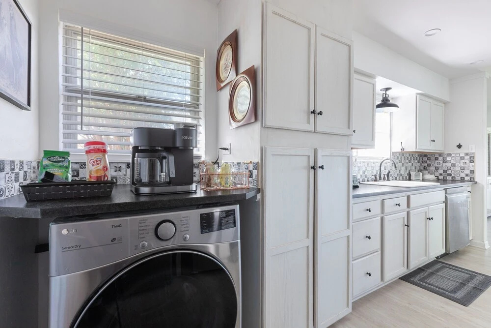 Guadalupe Bluff Farmhouse 3 Bedroom Home by RedAwning