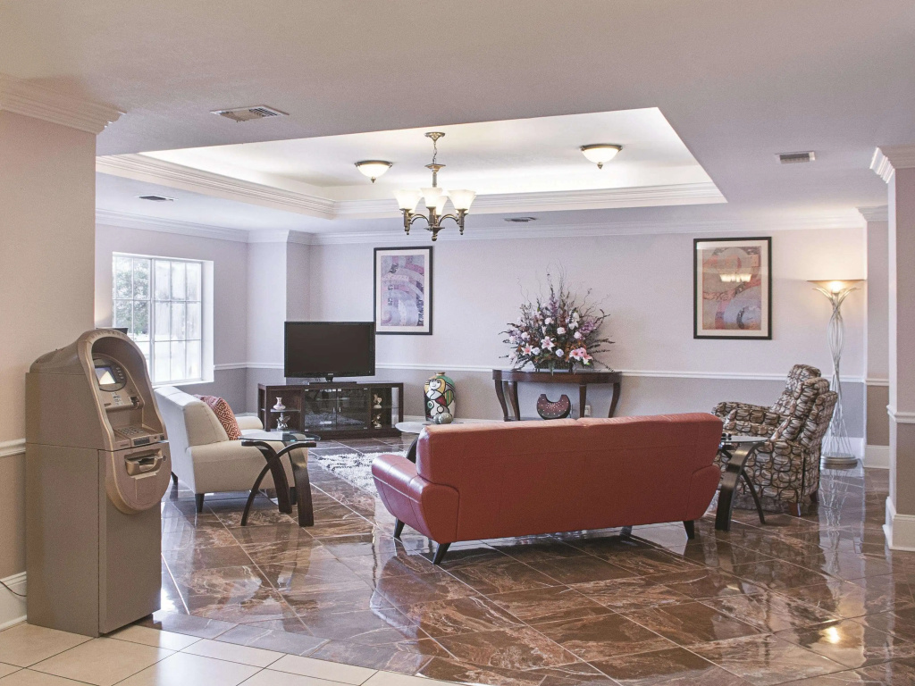 La Quinta by Wyndham Slidell - North Shore Area