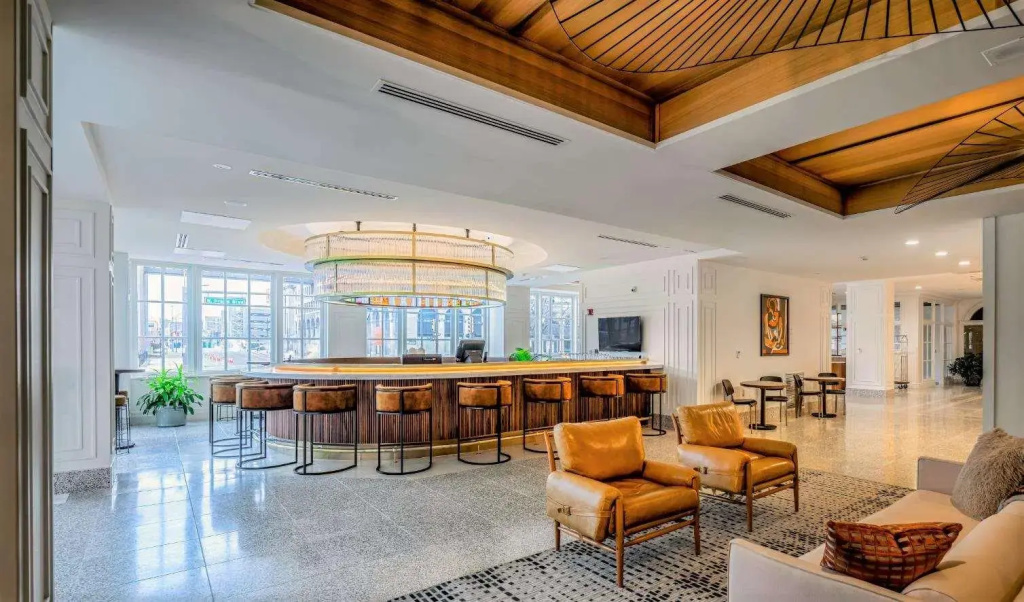 Hotel St. Regis