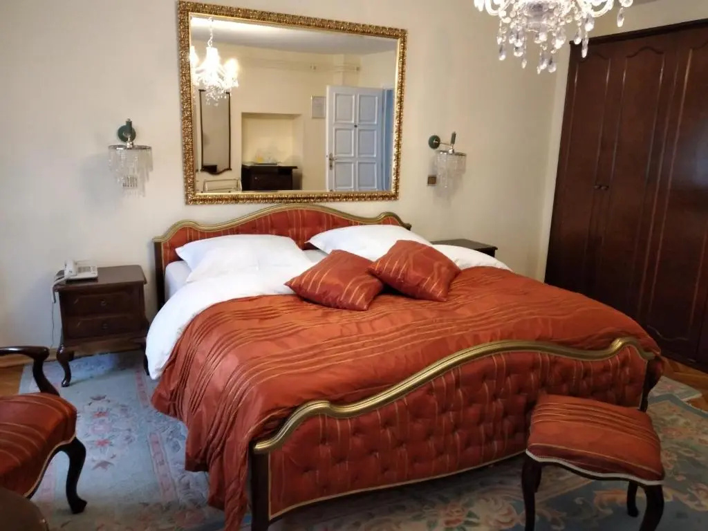 Hotel Livadić