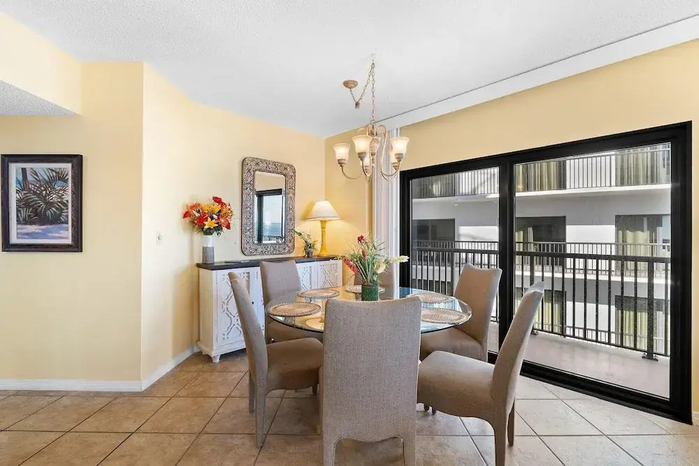 The Palms West 311