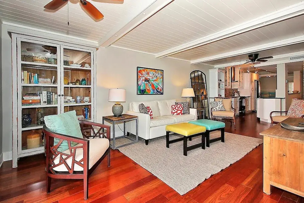Land's End 405 Building 7 Amazing Beach Views / Fully Updated