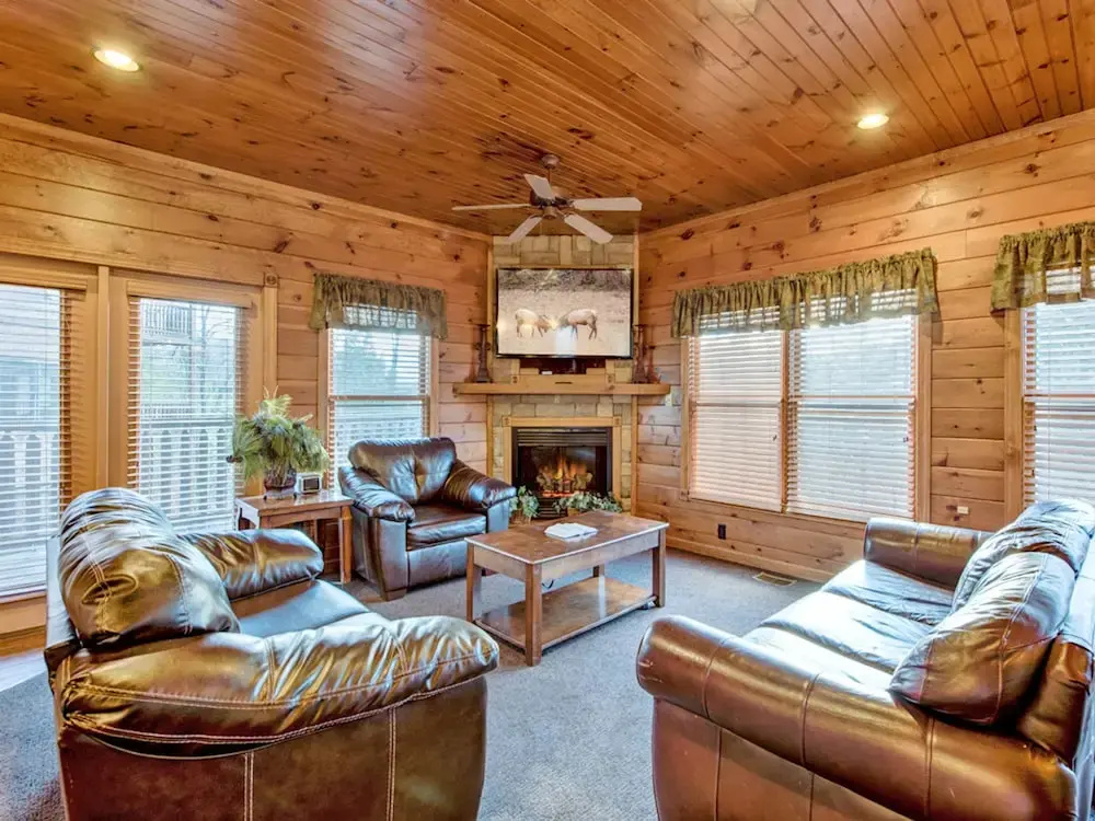 Gatlinburg Majesty by Jackson Mountain Homes