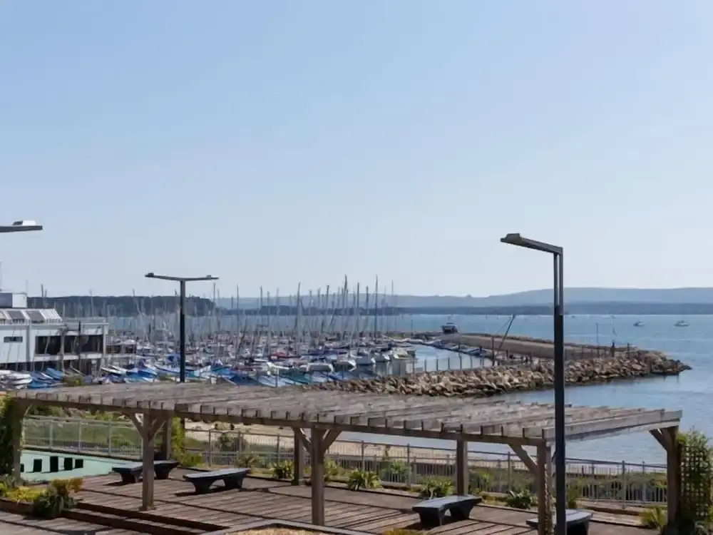 About Tern - 10-Minute Walk to Poole Quay, with Harbour Views
