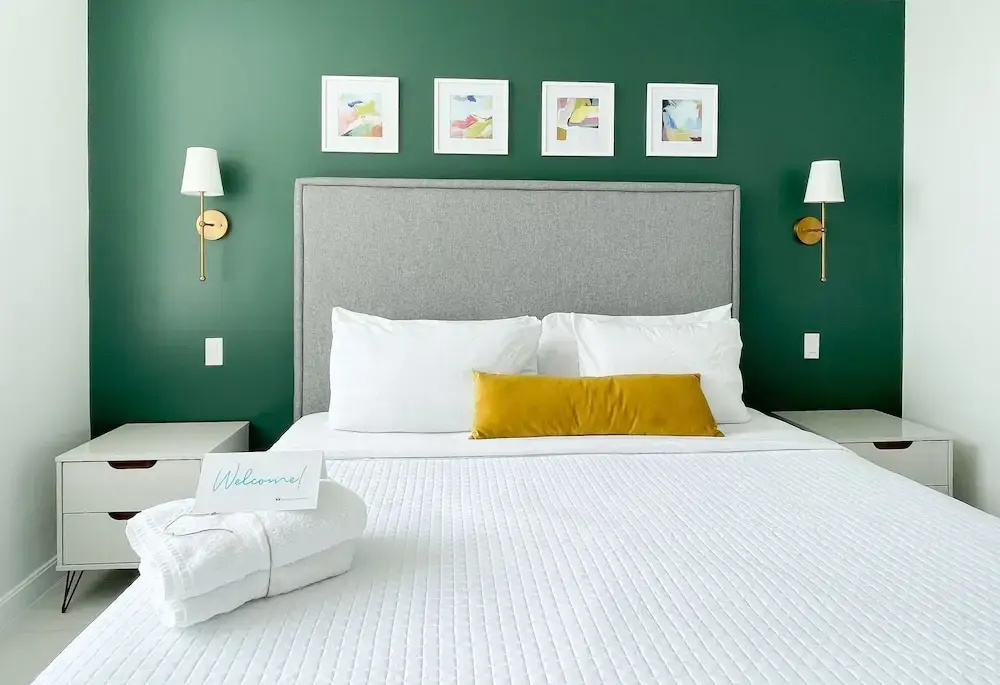 iCoconutGrove - Luxurious Vacation Rentals in Coconut Grove