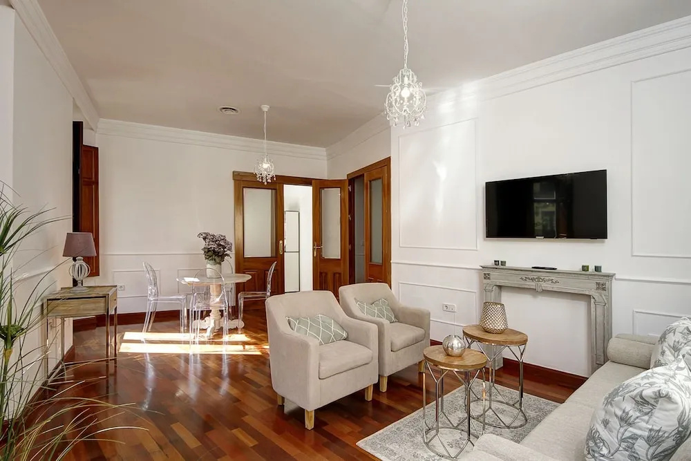Premium 3BR Superb Location