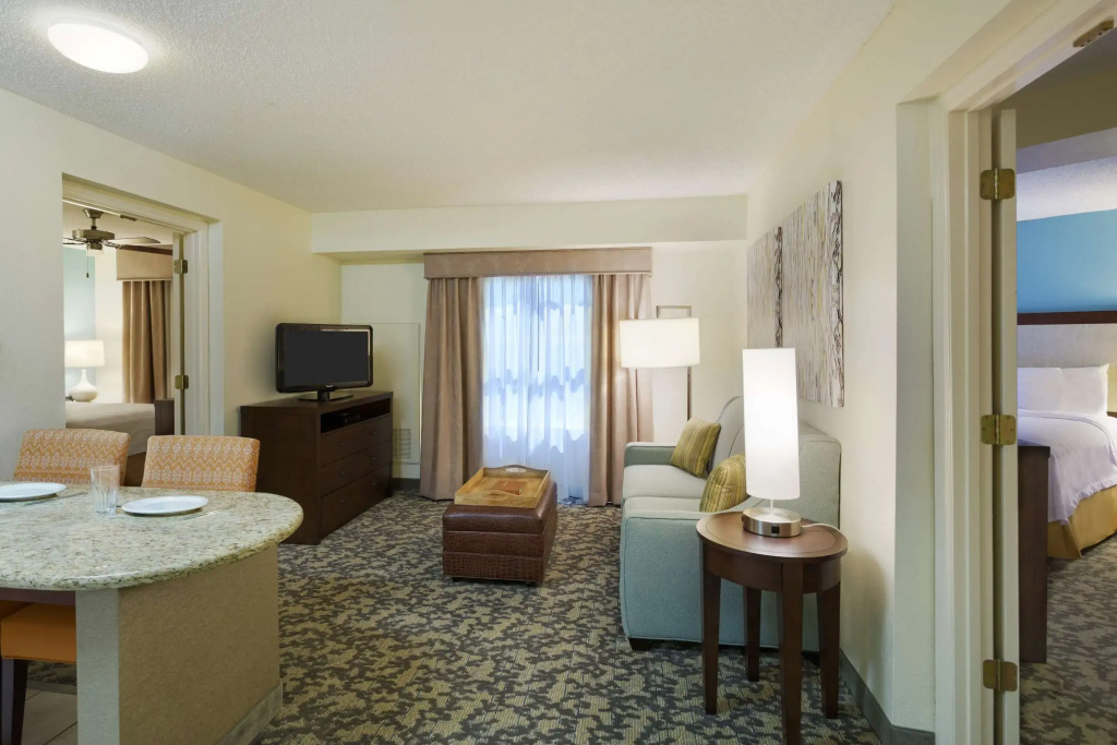 Homewood Suites by Hilton Raleigh-Durham Airport at RTP