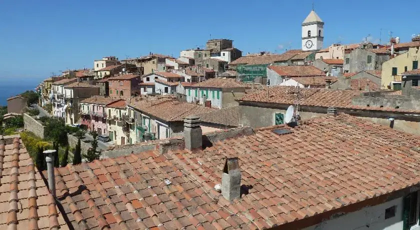 Grande Casa a Capoliveri