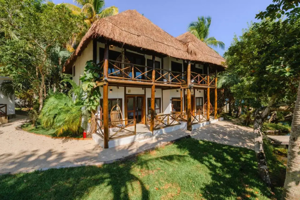 Azulea Bacalar Hotel & Spa - Lagoon Front