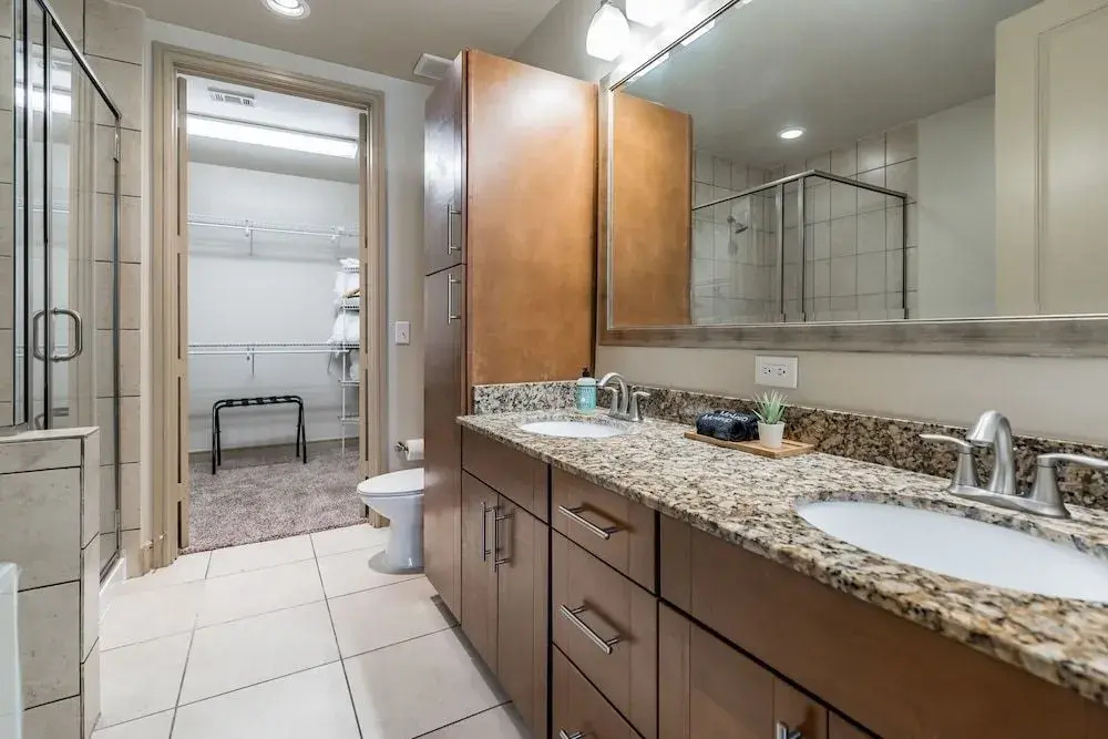 The Luxury Suites of Houston
