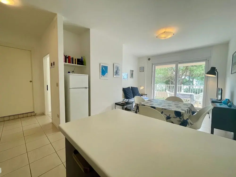 Renovated Apartment With sea View Terrace