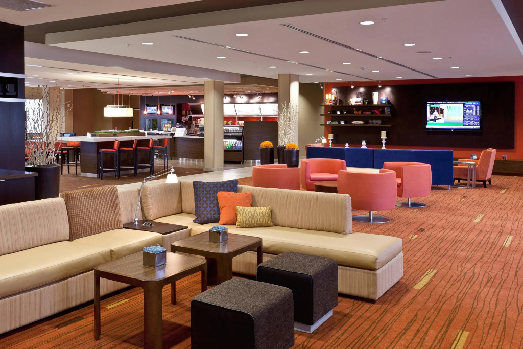 Courtyard by Marriott Buffalo Airport