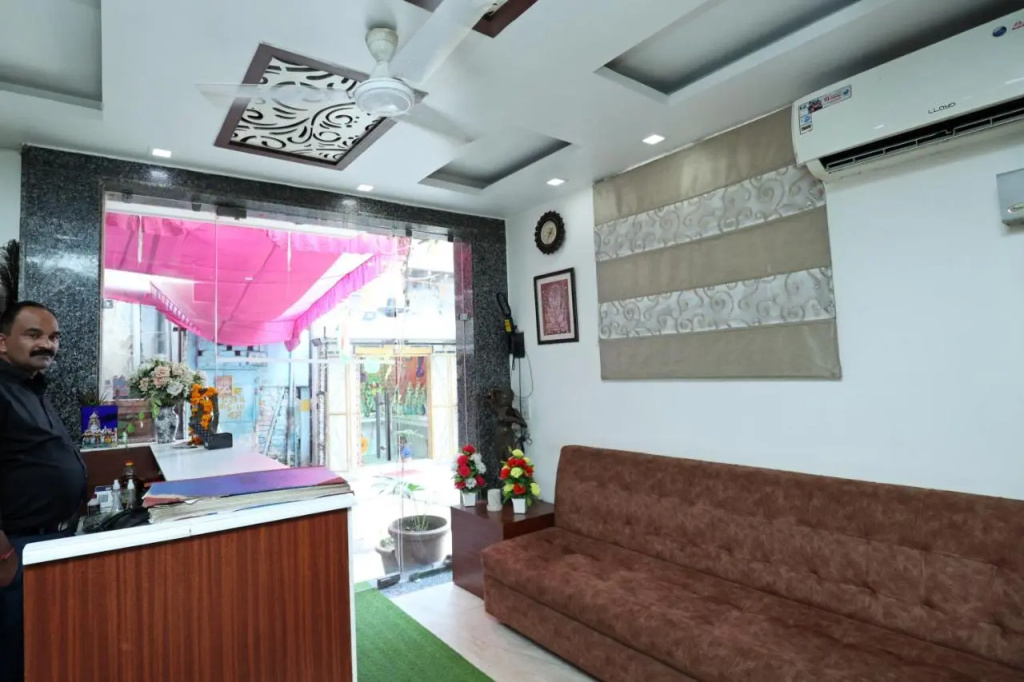 Hotel O Toto International