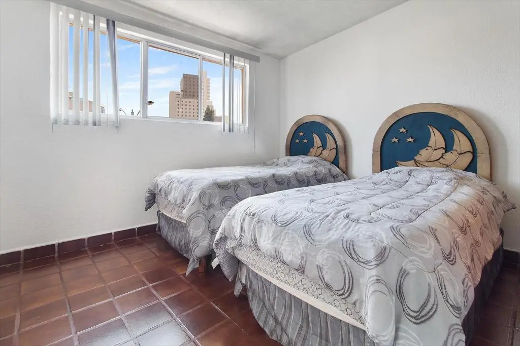 Cómoda suite Céntrica El Prado A37