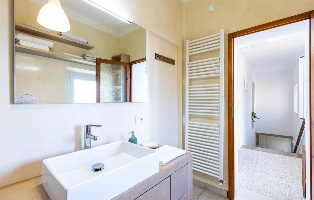 3 Bedroom Stunning Home In Marliana