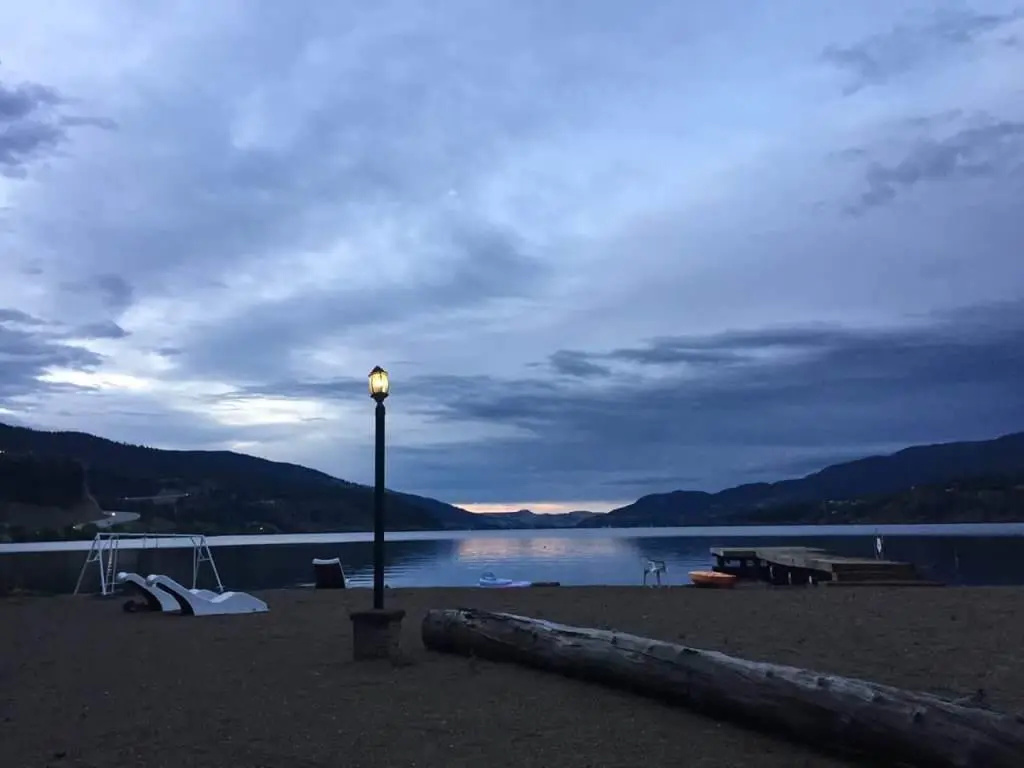 Kokanee Beach Resort Motel
