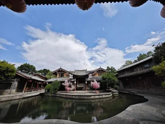 Lijiang Wuge Inn
