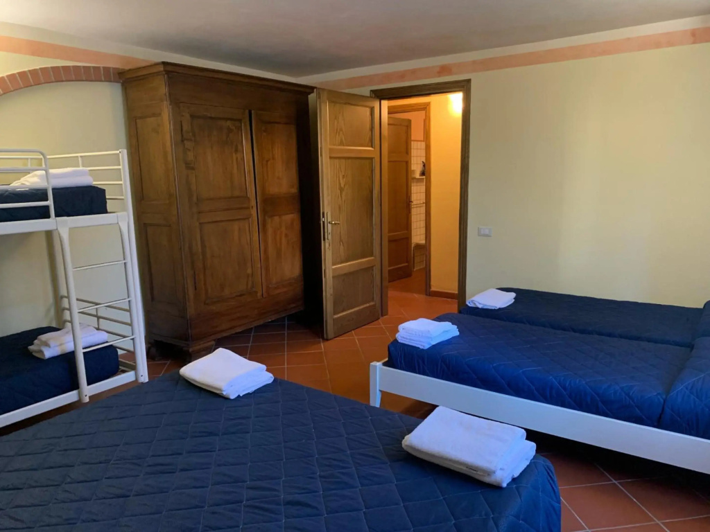 3 bedrooms appartement with shared pool enclosed garden and wifi at Montecarlo