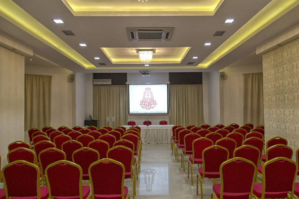 Hotel Petrus