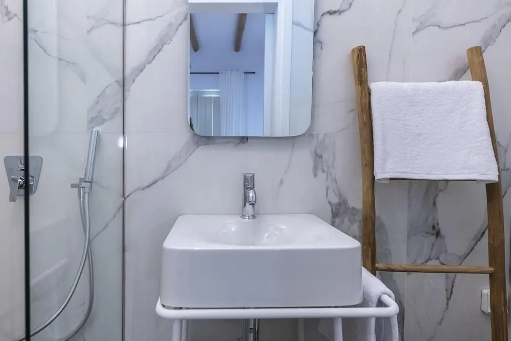 Milos Zen Suites