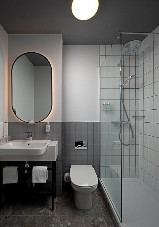 Leonardo Hotel Galway