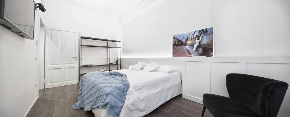Emilia Suite Express