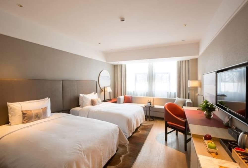 Echarm Hotel Zhaoyang Culture Palace(Dossen)