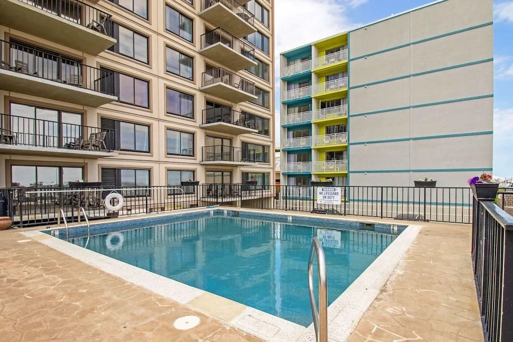 The Colony at Virginia Beach