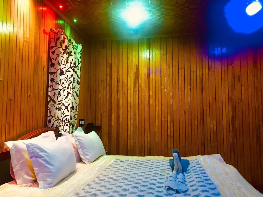 Pine View Resort