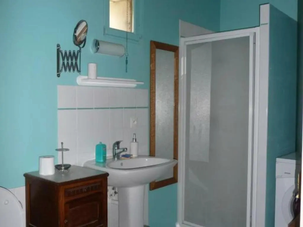 Gîte Tourangeau près de Loches avec Cheminée et Jardin - FR-1-381-40