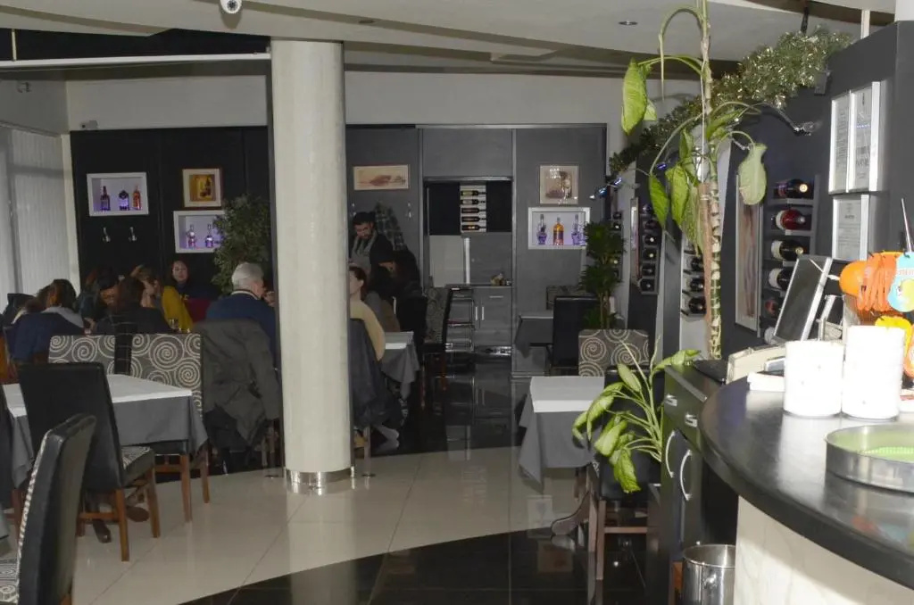 Kafana Zlatna Ribica