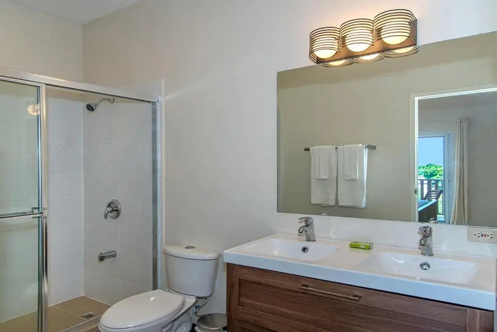 Luxury 2br Home Facing Beach W/Pool Montego Bay #5