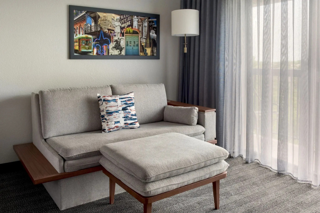 Courtyard by Marriott New Orleans Metairie