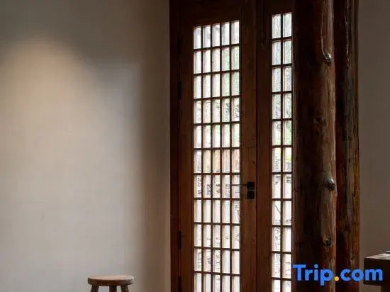 Yanlan Xue Xiu · Snow - domain Secret - land Homestay (Siguniang Mountain Scenic Area Store)