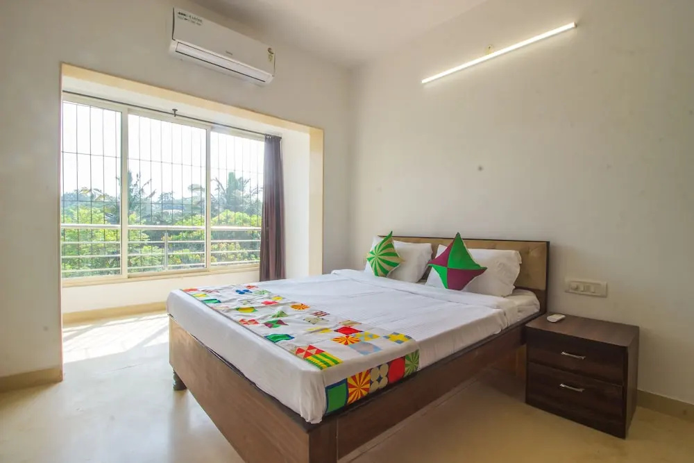 OYO 12319 Home Elegant 1bhk Dona Paula