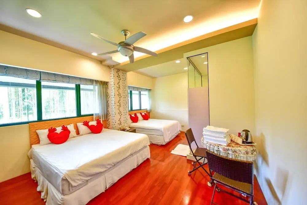 Yujue Holiday Villa