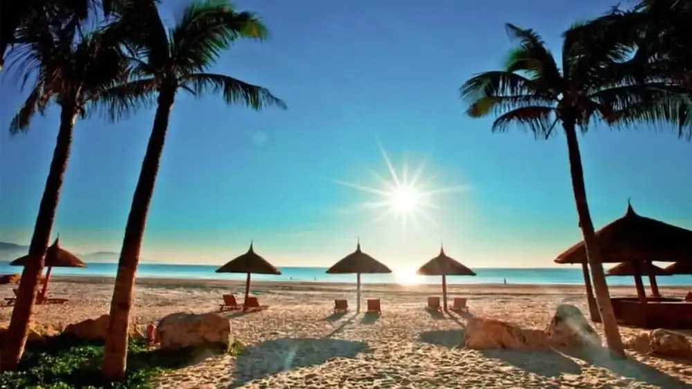 Ruby Star Da Nang - Central My Khe Beach