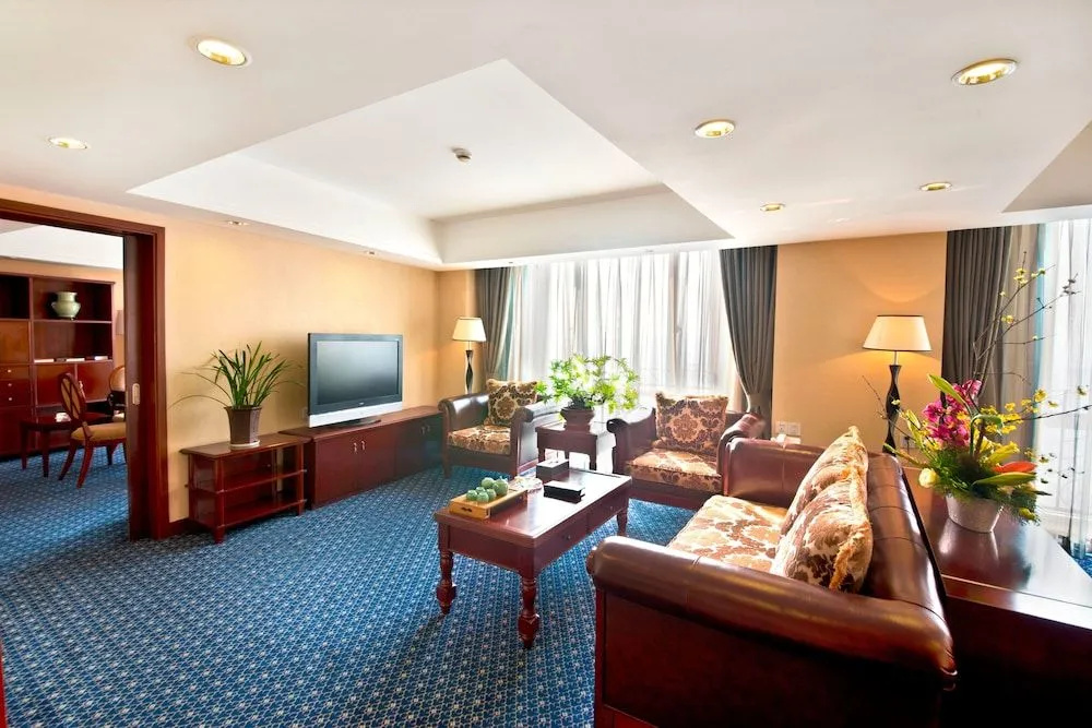 Shanghai hongqiao airport argyle hotel