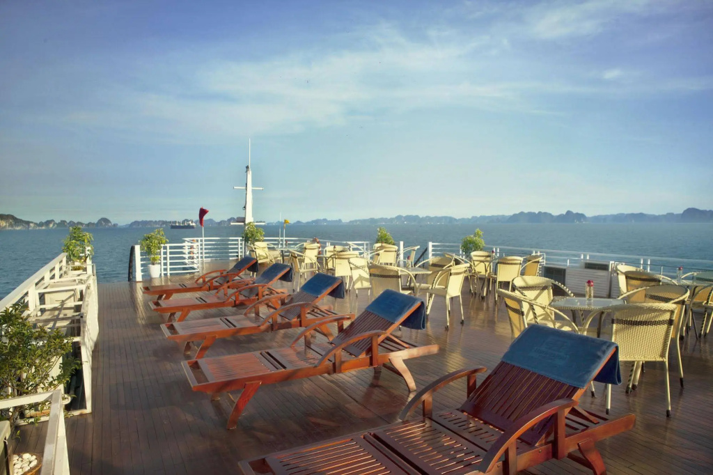 Huong Hai Sealife Cruise
