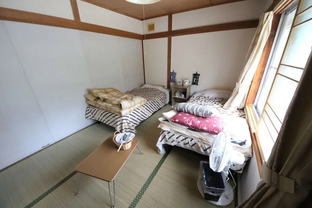 Kitayuzawa Onsen Town Guesthouse Yamada
