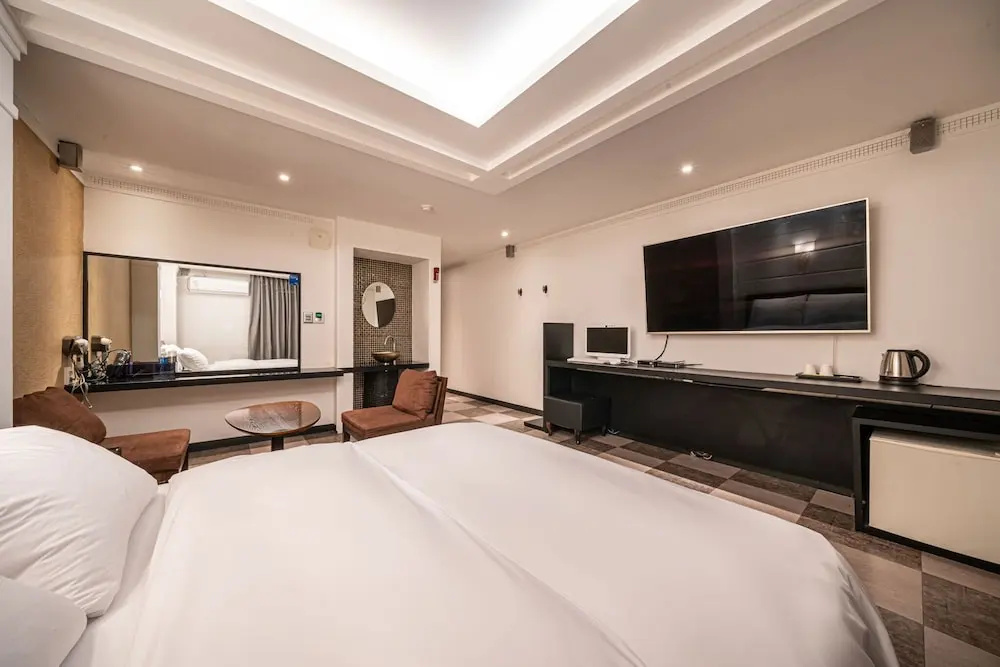 Nice Hotel