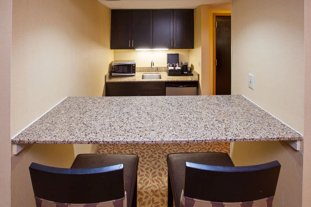 Holiday Inn Evansville Airport