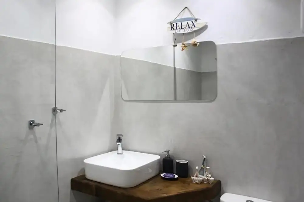 Penthouse & apartments by the Sea airport Airstay