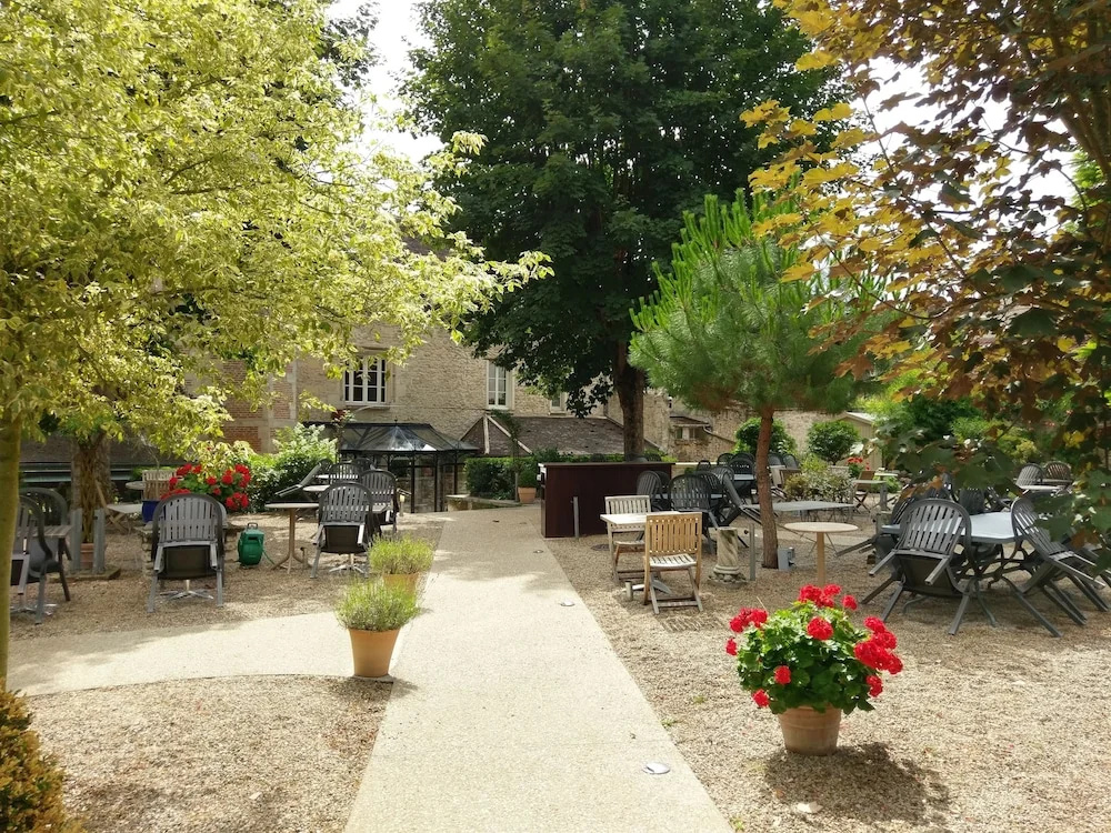 Hostellerie de la Porte Bellon