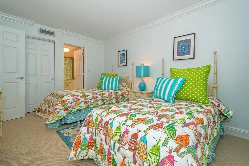 Sea Oats 242 2 Bedroom Condo by RedAwning