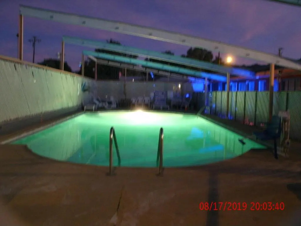 Safari Motor Inn - Joshua Tree