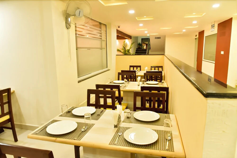Itsy Hotels Worldtree Bellandur