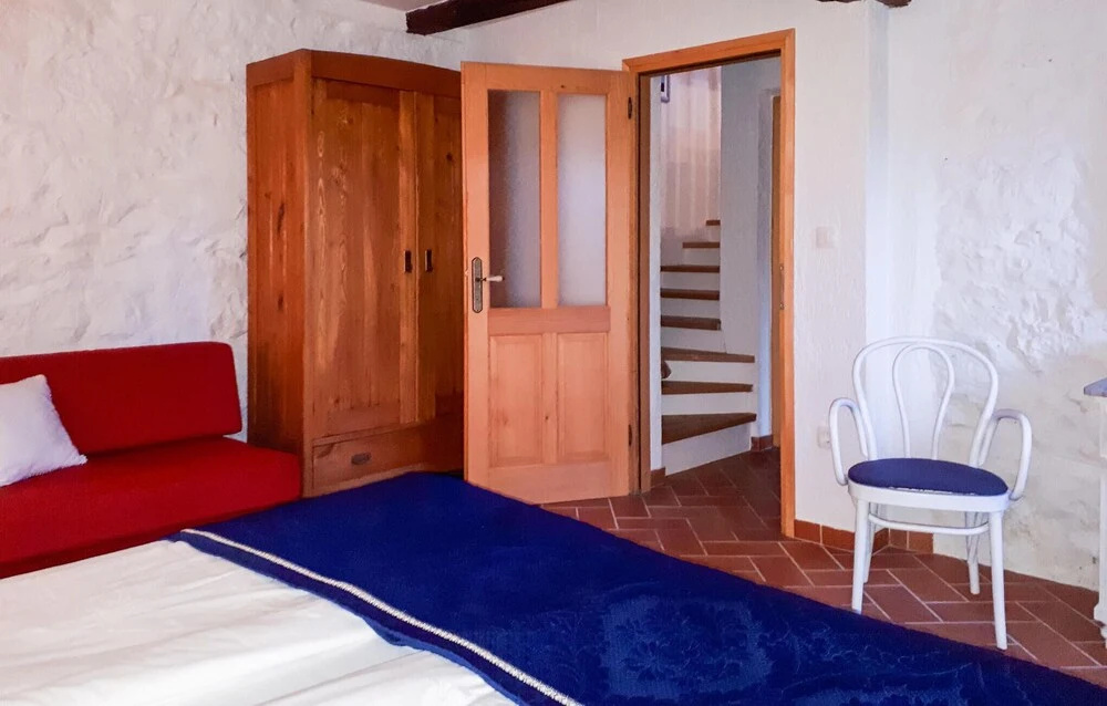 2 Bedroom Cozy Home In Lovran