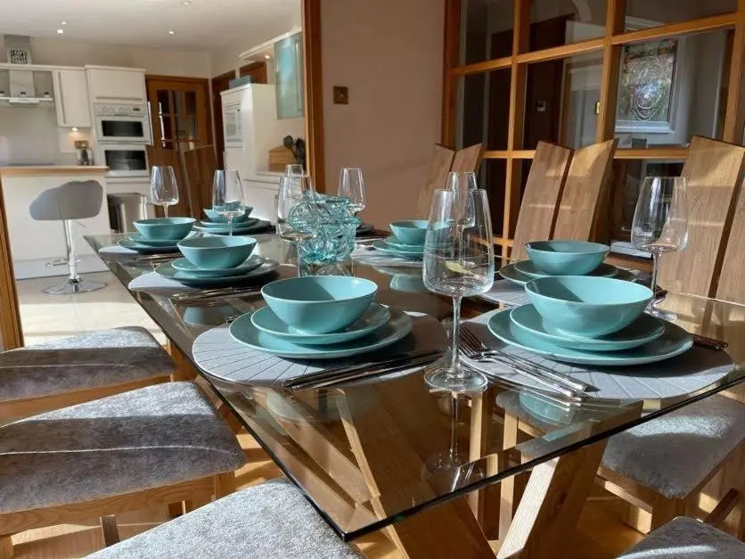 Relax at the Blue Spa House in the Highlands
